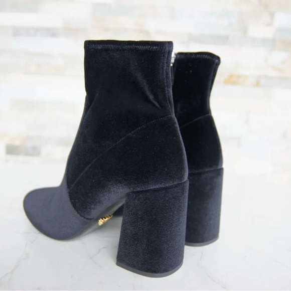 Velvet prada boots 381/2 - Picture 2 of 11